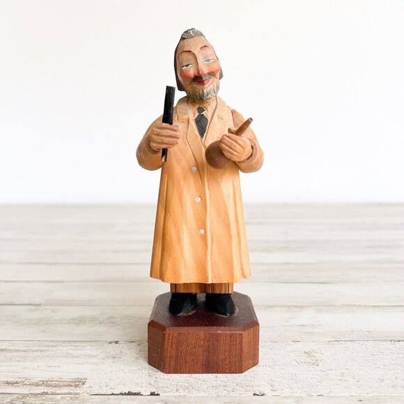 Vintage ENT Ear Nose Throat Doctor Carved Wood Folk Art Primitive Figurine 7" - Picture 1 of 12
